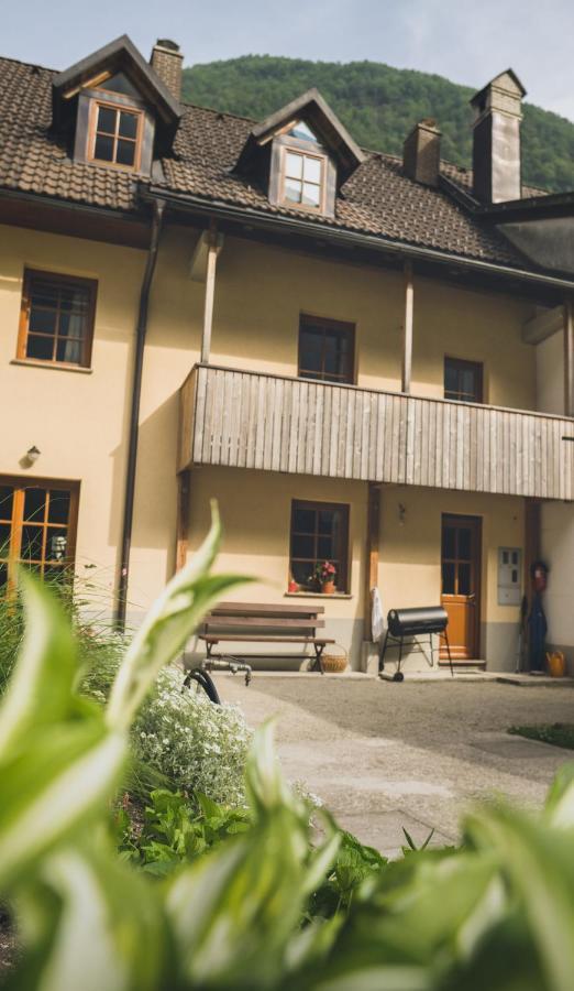 Apartma Miranda Log pod Mangartom Exterior foto