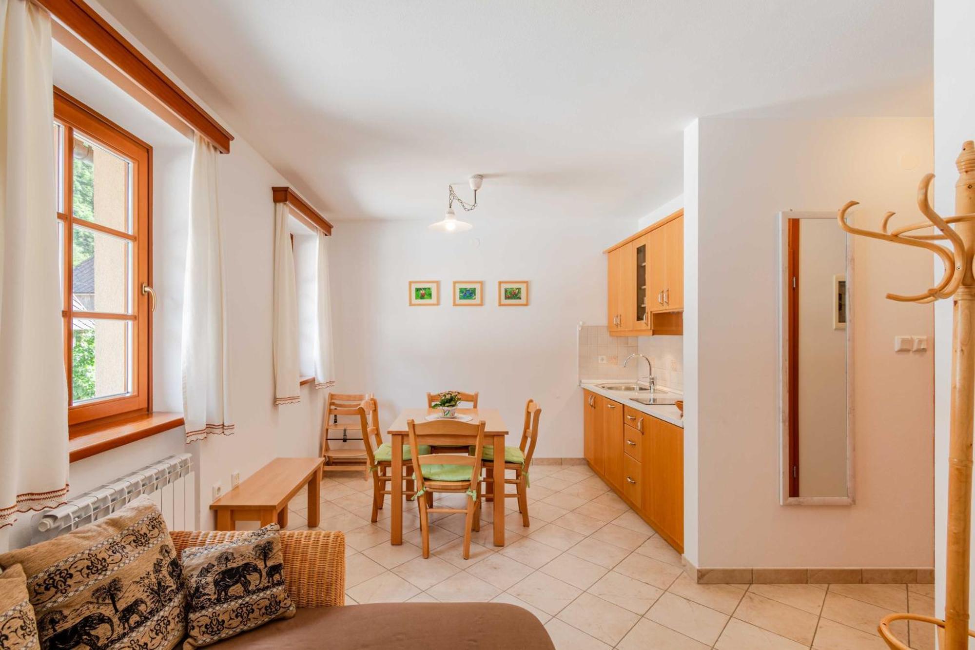 Apartma Miranda Log pod Mangartom Exterior foto